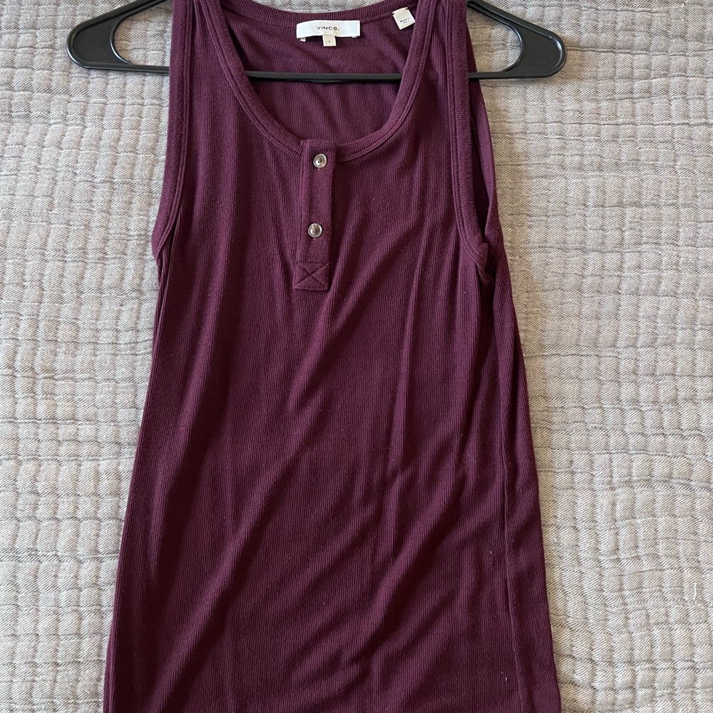 Vince Henley Tank top